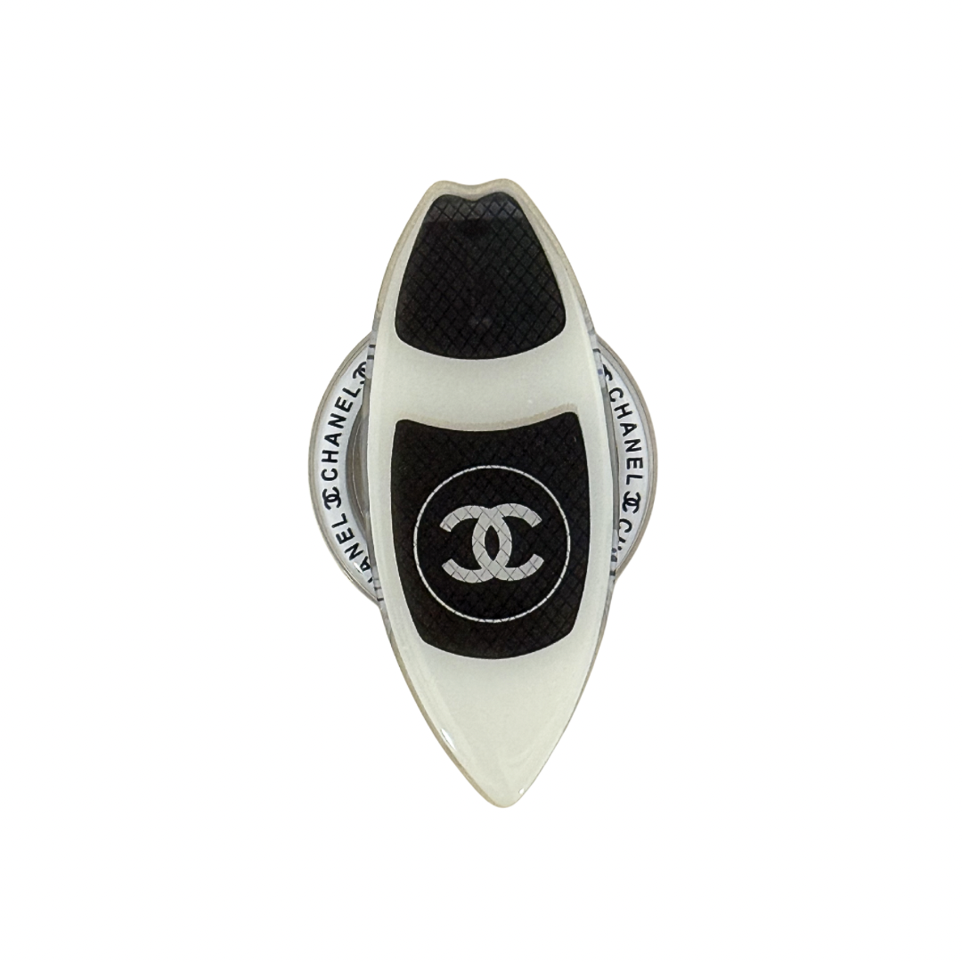 Black And White Surfboard Grip